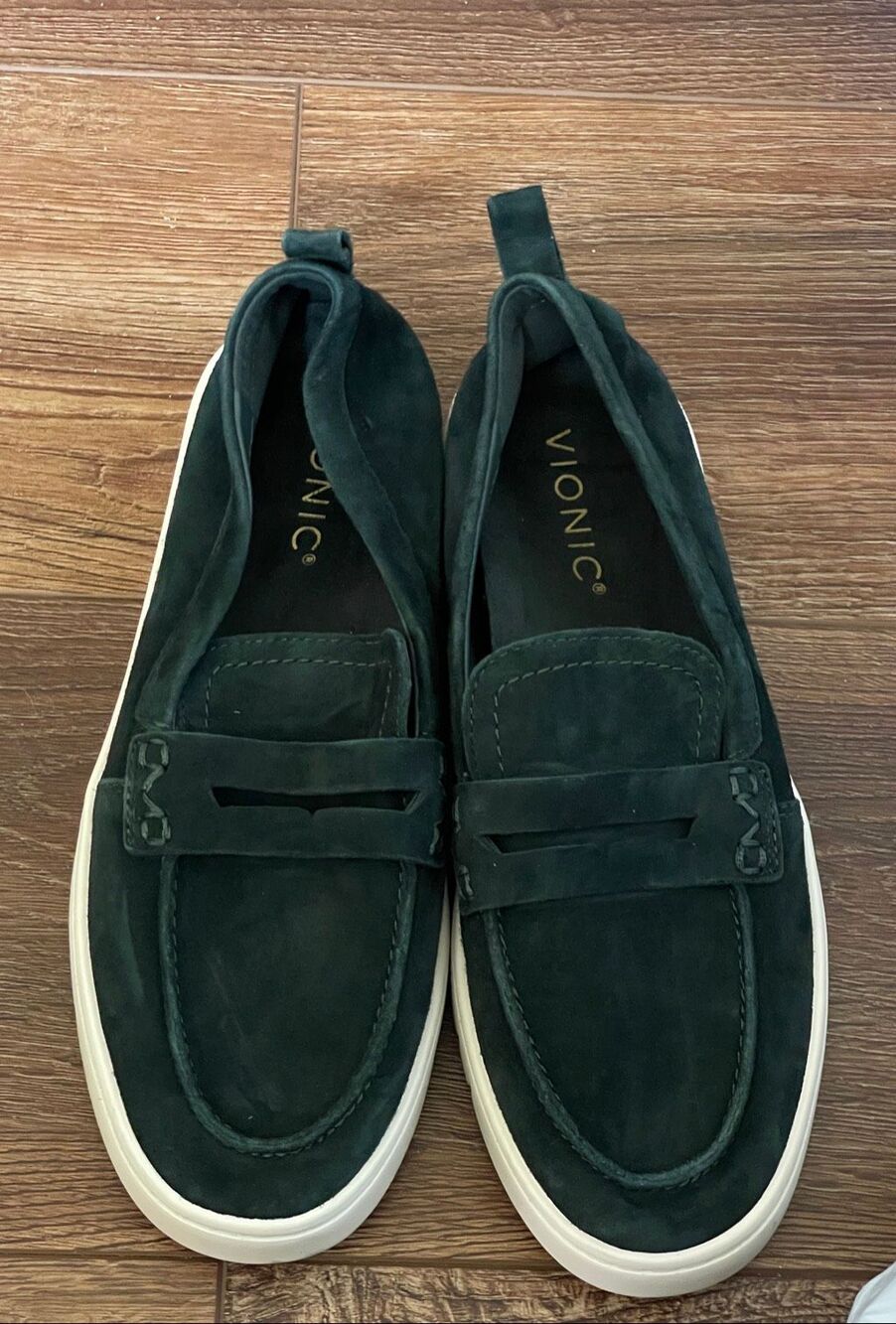 Vionic Uptown Women’s Loafer NWT Green 7.5